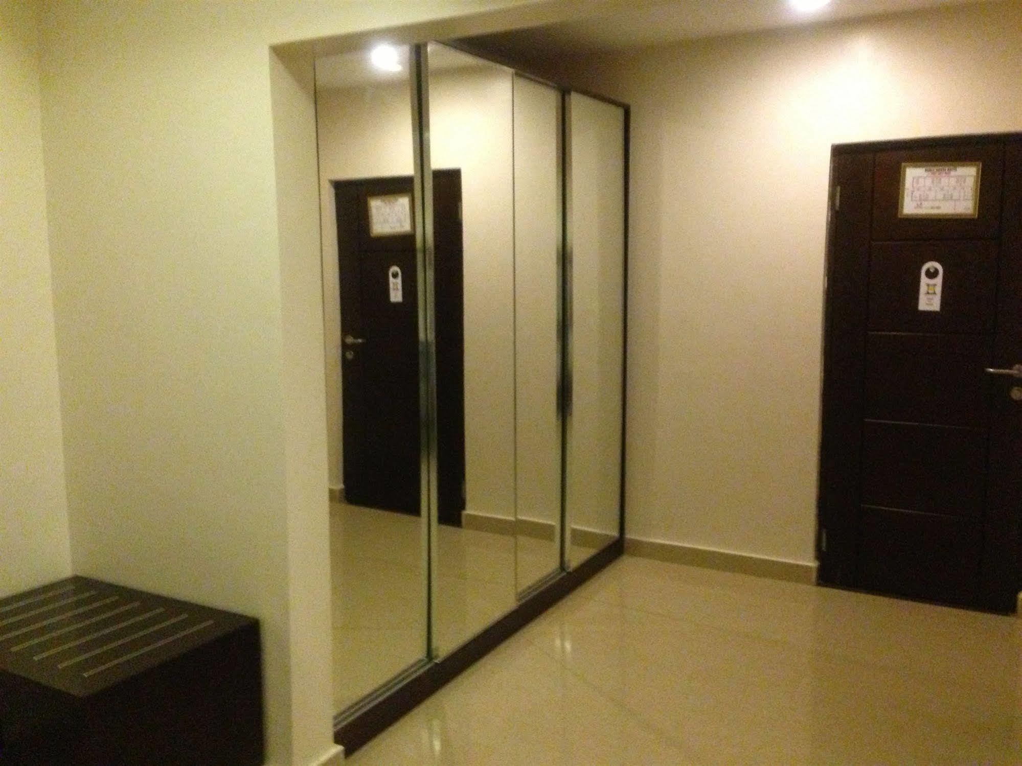 Noble House Hotel Kumasi Kültér fotó